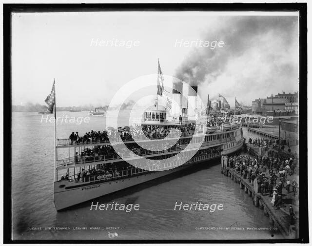 Str. Tashmoo leaving wharf, Detroit, c1901. Creator: Unknown.