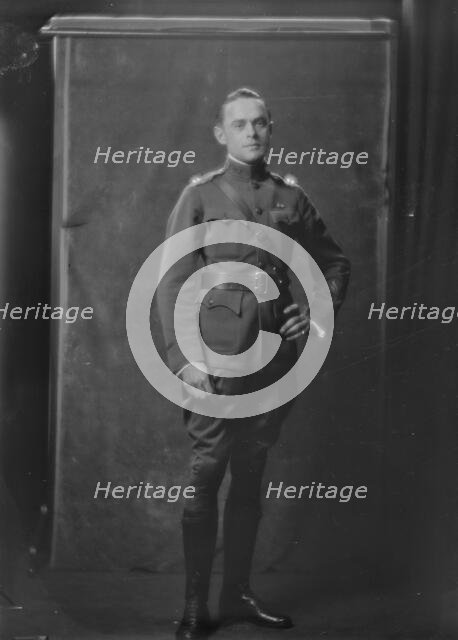 Dr. Walter Phillips, portrait photograph, 1919 June 6. Creator: Arnold Genthe.