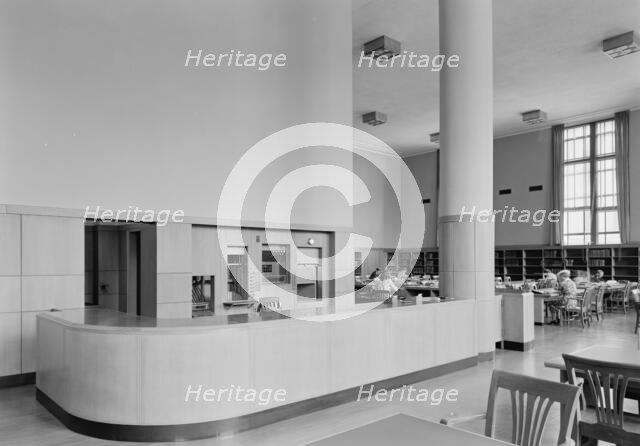 Virginia State Library & Courthouse, Richmond, Virginia, 1941. Creator: Gottscho-Schleisner, Inc.