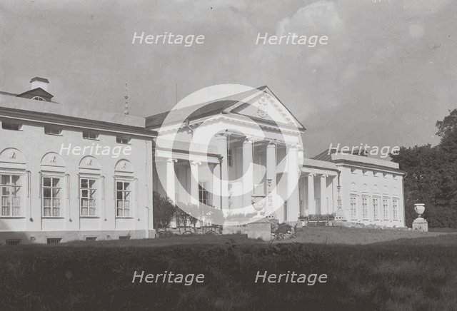 The Vlakhernskoye-Kuzminki estate of Prince Sergey Mikhaylovich Golitsyn, 1890s.