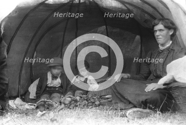 Betsy Holland, Huntshaw Cross, Devon, (c1900-1910?) Artist: Cecil Sharp