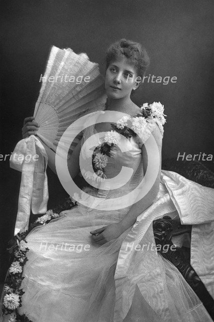 Maude Millett, actress, 1890.Artist: W&D Downey