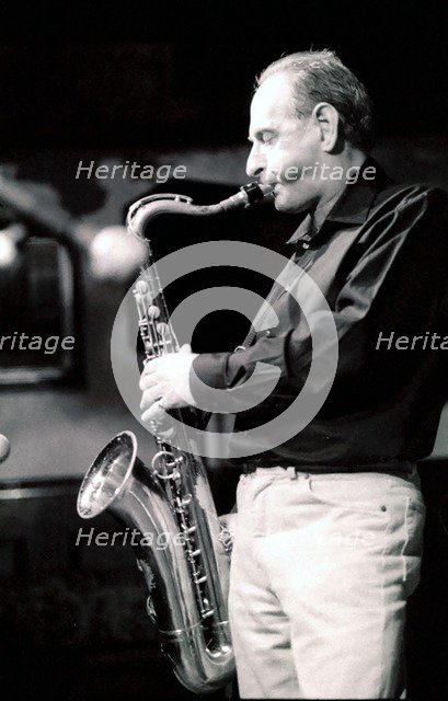 Bobby Wellins, Watermill, Dorking, Surrey, 2000. Artist: Brian O'Connor