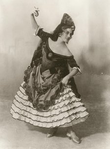 Swedish actress, Ebon Strandin (1894-1977), as Carmen in Geoges Bizet's 1922 opera.
 Creator: Unknown.