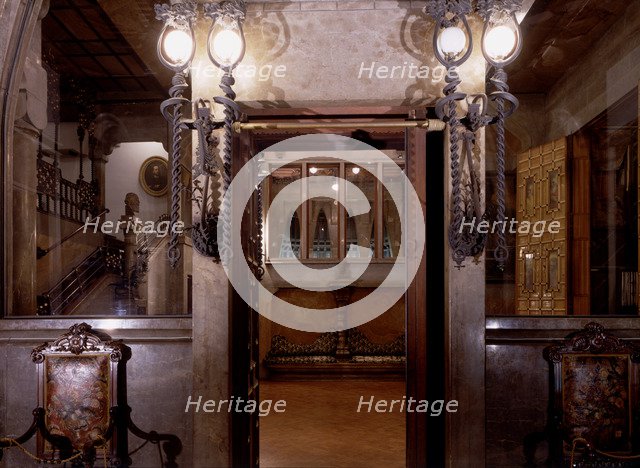 Entrance to the main hall and chapel on the right side of the Güell Palace, 1886-1890, designed b…