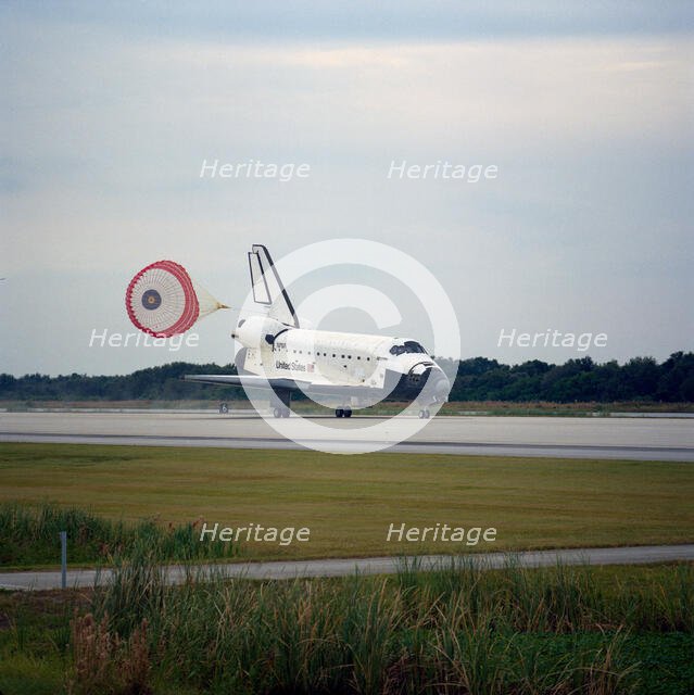 STS-74 landing, Florida, USA, November 20, 1995.  Creator: NASA.