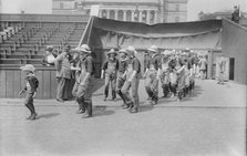 Columbia Class of 1910, between c1915 and c1920. Creator: Bain News Service.