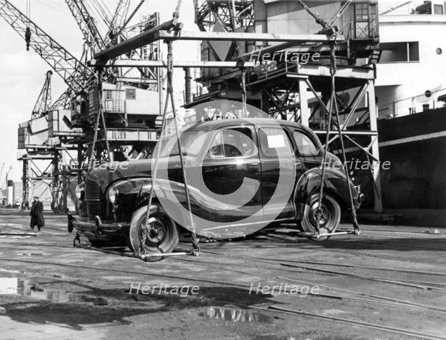 Austin A40 Devon for export, Cardiff 1950. Creator: Unknown.