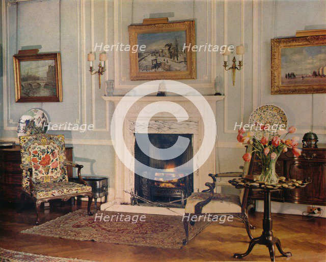 Room at the house of Mrs Chester Beatty, 1932. Artist: Unknown.