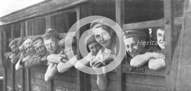 'Evacuation de prisonniers allemands du front de la Somme', 1916. Creator: Unknown.