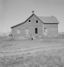 Possibly: Close-up view of abandoned dry land farmhouse in Columbia..., Washington, 1939. Creator: Dorothea Lange.