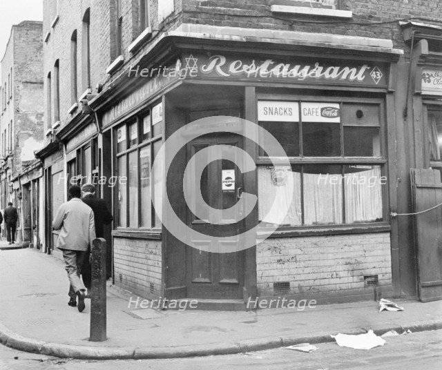 Restaurant on the corner of Old Montague Street, Whitechapel, London. Artist: Unknown