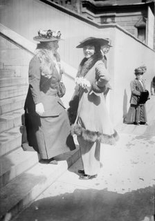 Mrs. Nelson Burr, between c1910 and c1915. Creator: Bain News Service.