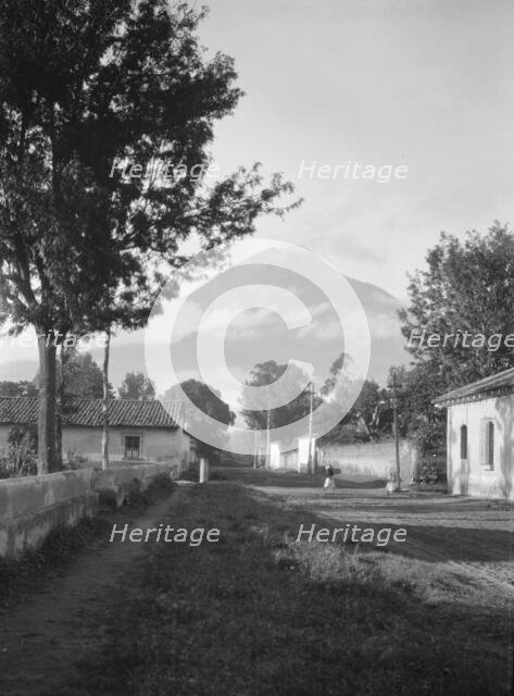 Travel views of Cuba and Guatemala, between 1899 and 1926. Creator: Arnold Genthe.