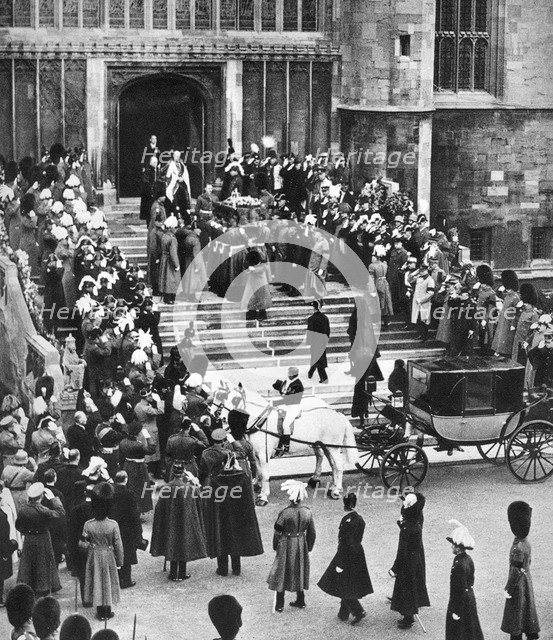 George V's resting place, St George's Chapel, Windsor Castle, 28 January 1936. Artist: Unknown