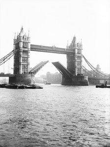 Tower Bridge with bascules open, London, c1905. Artist: Unknown
