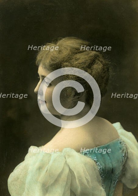 Studio portrait, unknown lady, c1902. Creator: Robert Henry Furman.