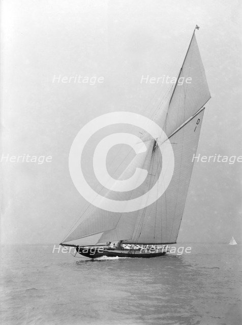 The majestic 'Pamela' sailing close-hauled, 1914. Creator: Kirk & Sons of Cowes.