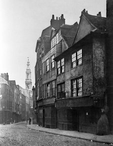 Old houses in Drury Lane, Camden, London. Artist: Unknown