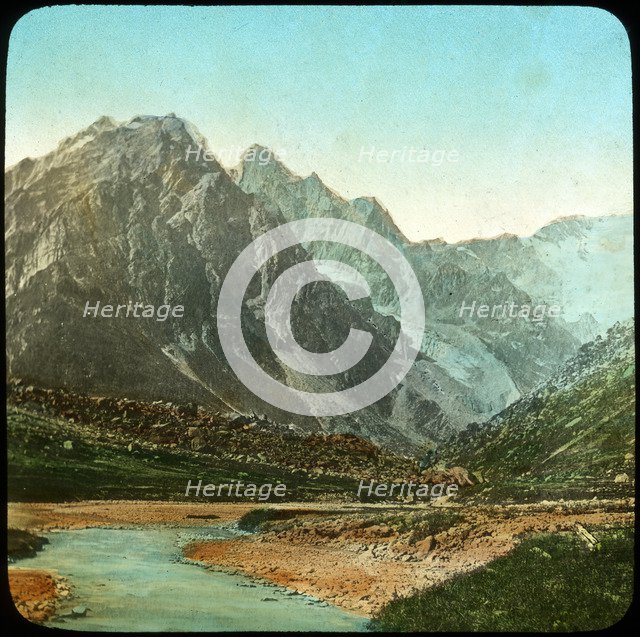 Wanga Valley, Sutlej River, India, late 19th or early 20th century. Artist: Unknown