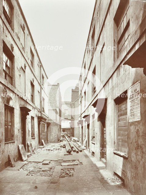 Bishop's Court with boarded-up houses, London, 1906. Artist: Unknown.