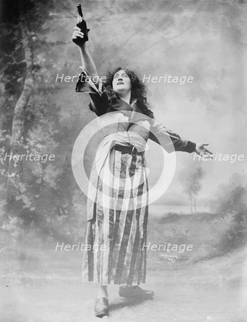 Eleonora de Cisneros, between c1915 and c1920. Creator: Bain News Service.