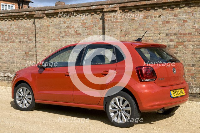 2011 Volkswagen Polo SEL 1.2 Tsi Artist: Unknown.