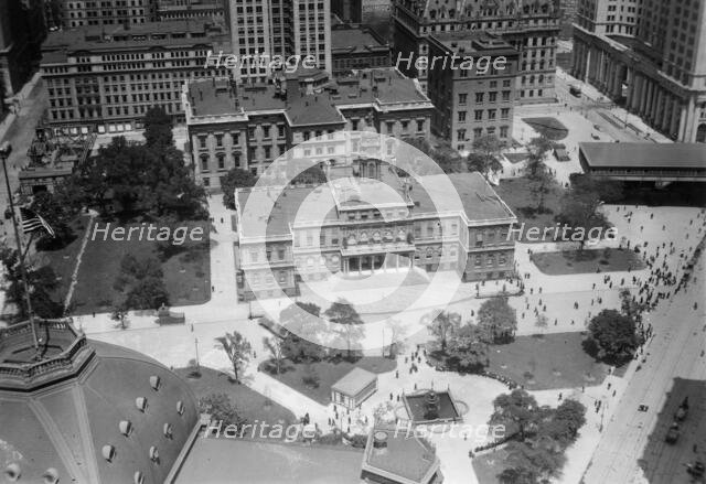 City Hall and Park, N.Y., between c1910 and c1915. Creator: Bain News Service.