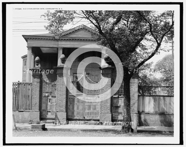 Old Charleston gate, Charleston, S.C., c1907. Creator: Unknown.