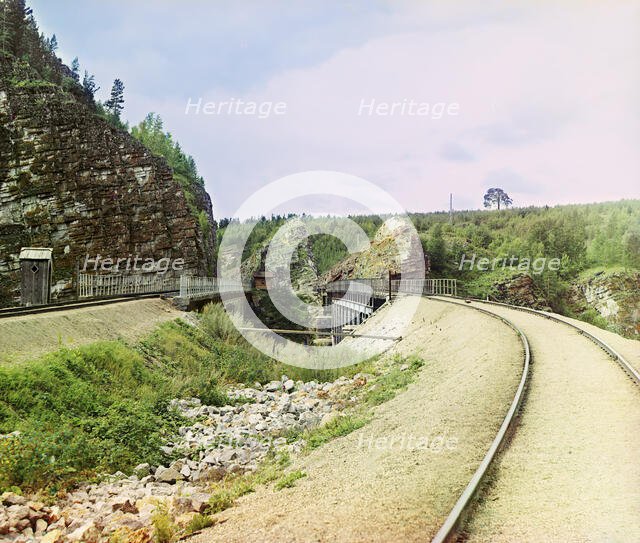 Yuryuzan Bridge with excavation, 1910. Creator: Sergey Mikhaylovich Prokudin-Gorsky.