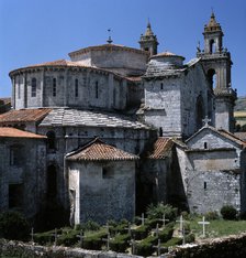 Exterior view of the church of the monastery of Santa Maria de Osera (Orense), detail of the apse.