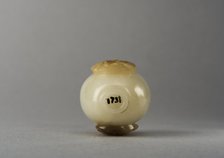 Jade snuff bottle with raised carving of animals, China, Qing dynasty, 1644-1911. Creator: Unknown.