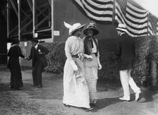 Edith Kane and Mrs. J. Doug. Robinson, 1913. Creator: Bain News Service.