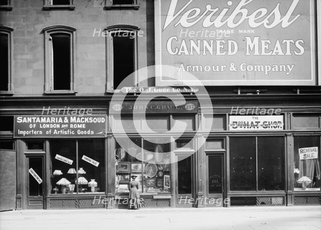 John C. Graul's art store, 217 Fifth Avenue, New York, between 1900 and 1905. Creator: Unknown.