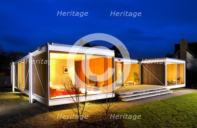 Space House, Pine Grove, East Grinstead, West Sussex, 2011. Artist: James O Davies.