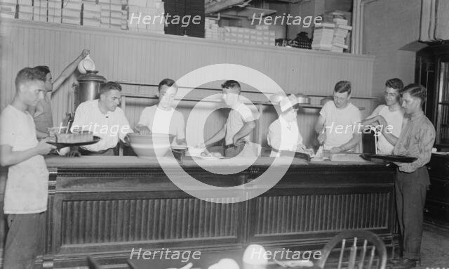 Making army cooks, Pratt Institute, between c1915 and c1920. Creator: Bain News Service.