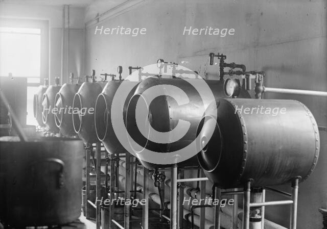 Army, U.S. Army Medical School; Typhoid Vaccine, 1917. Creator: Harris & Ewing.