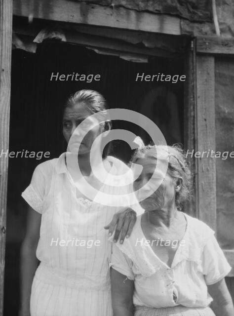 Travel views of Cuba and Guatemala, between 1899 and 1926. Creator: Arnold Genthe.