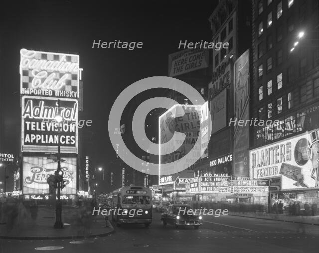 New York City views, 1953. Creator: Gottscho-Schleisner, Inc.
