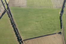 Iron Age double ditched enclosure crop mark, near South Wonston, Hampshire, 2018. Creator: Historic England Staff Photographer.