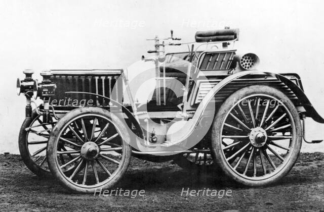 Benz 15hp entered by Eugen Benz for the Gordon Bennett Cup, 1900. Creator: Unknown.
