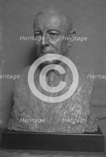 Wilson, Woodrow, President, portrait sculpture by Jo Davidson, 1916. Creators: Arnold Genthe, Jo Davidson.