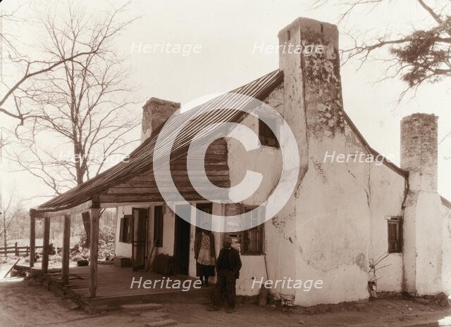Unidentified cabin, Middleburg vicinity, Loudoun County, Virginia., between c1930 and 1939. Creator: Frances Benjamin Johnston.