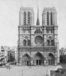 Notre Dame de Paris, France, late 19th or early 20th century. Artist: Photographic Company