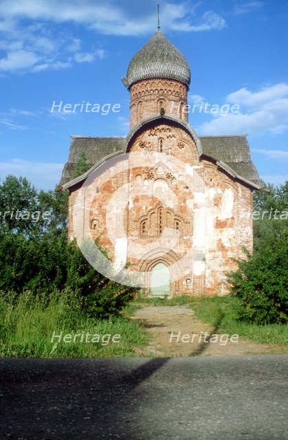 Exterior of a church, Novgorod, Russia. Artist: Unknown