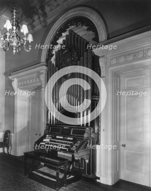 "Whitemarsh Hall," Edward Townsend Stotesbury house, Wyndmoor, Pennsylvania, 1922 or 1923. Creator: Frances Benjamin Johnston.