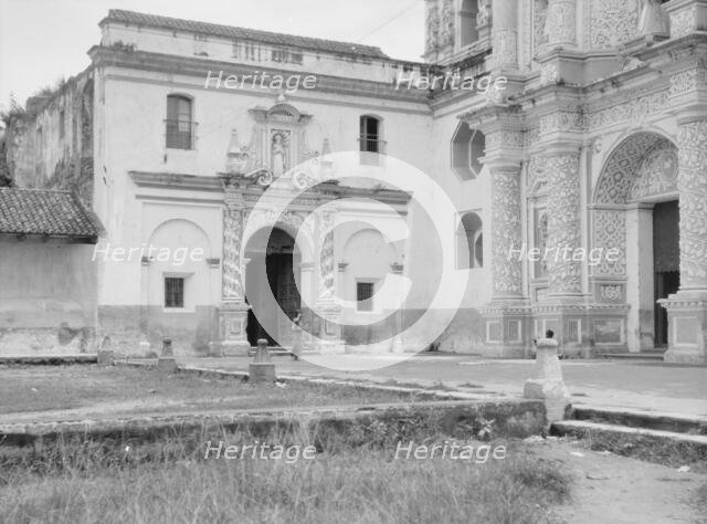 Travel views of Cuba and Guatemala, between 1899 and 1926. Creator: Arnold Genthe.
