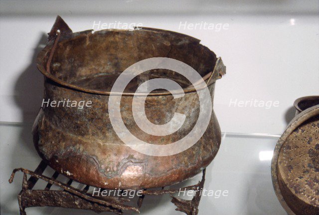 Roman bronze cooking-pot Artist: Unknown.