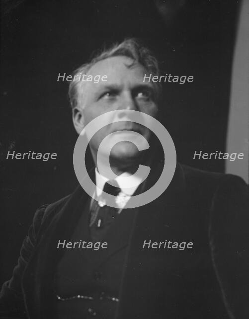 Chaliapin, Mr., portrait photograph, 1922 Nov. 19. Creator: Arnold Genthe.