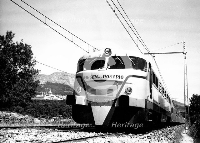 Automotive train Talgo III, 1950.